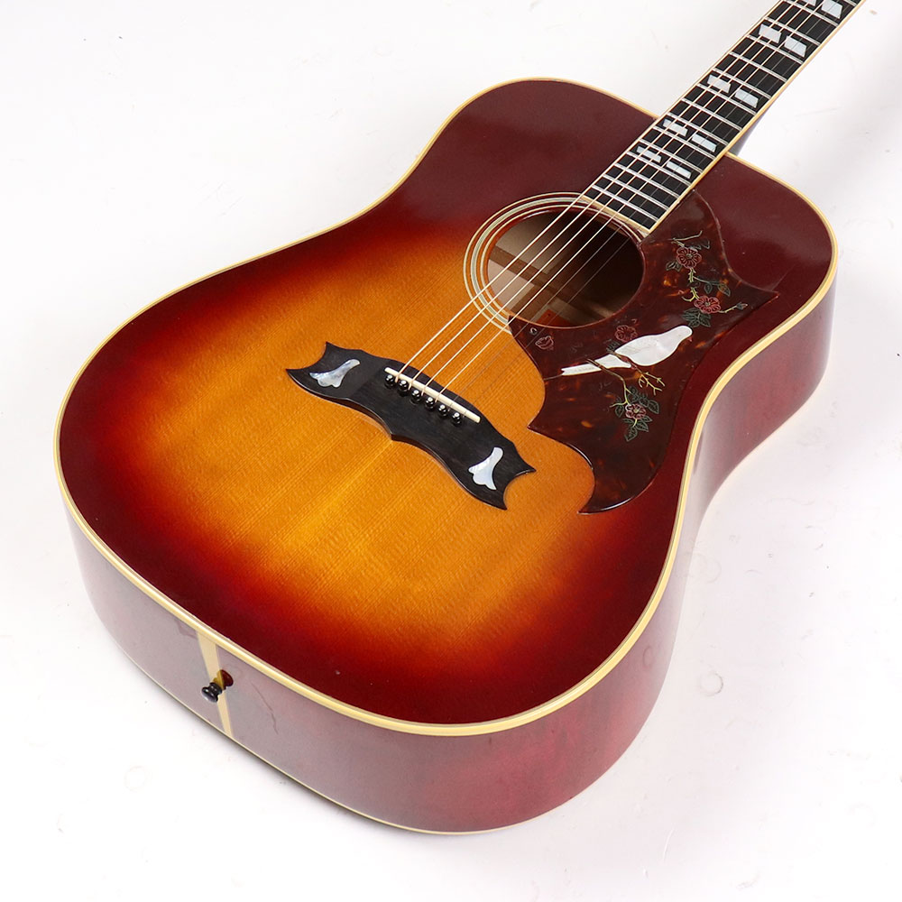 【中古】 アコースティックギター Gibson Dove Custom 1970年代前半 トップ割れ修正あり ギブソン ダヴカスタム ボディ