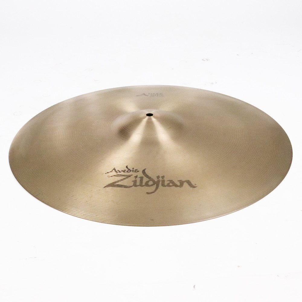 【中古】 ライドシンバル ジルジャン ZILDJIAN A Zildjian DEEP RIDE 20インチ ライドシンバル 本体画像 斜め 