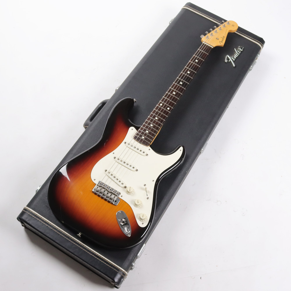 【中古】 エレキギター Fender Japan Extrad Series ST62-1200 3TS 1989年製 アッシュボディー 2.94kg 軽量個体 一部塗装ダメージあり