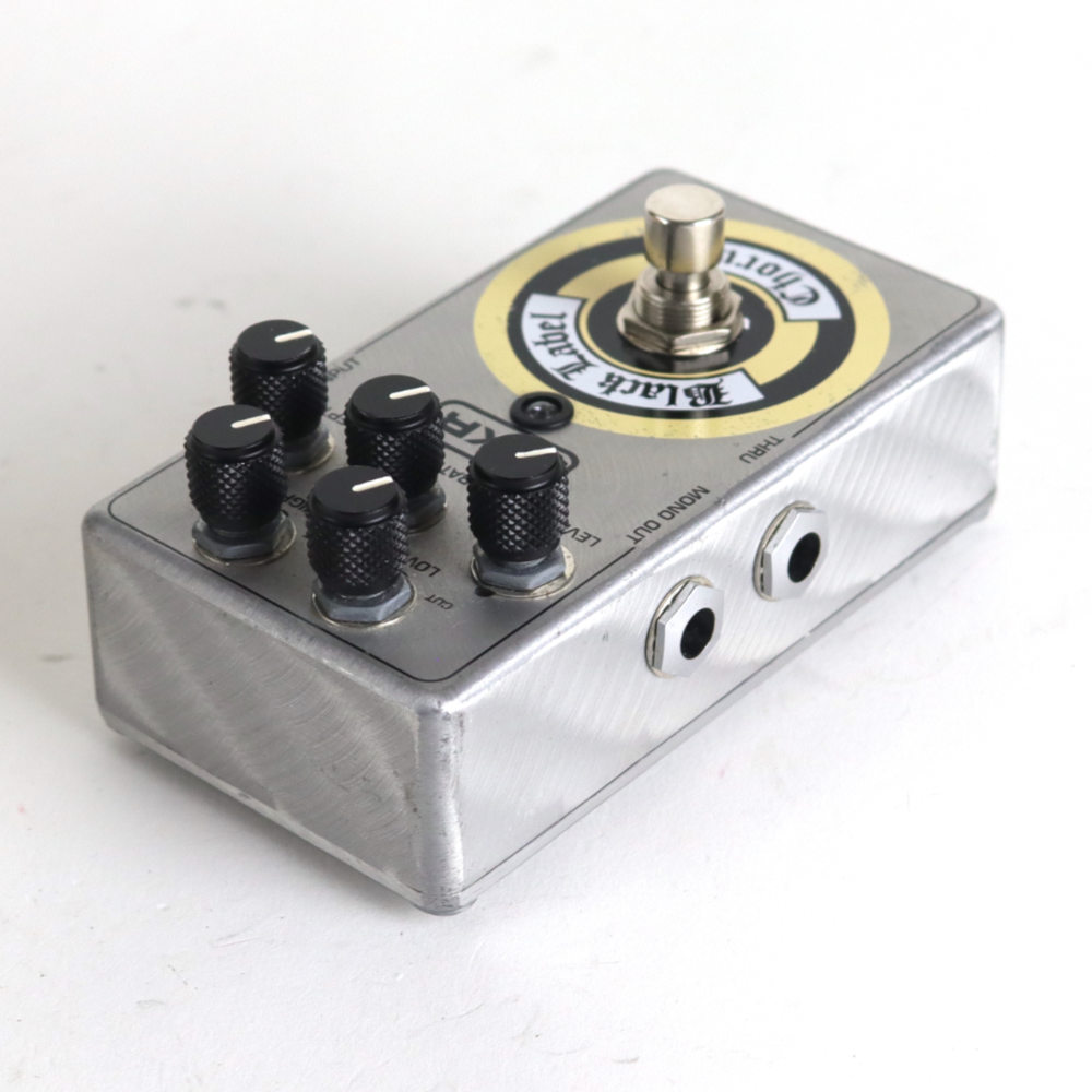 【中古】 コーラス エフェクター MXR ZW38 Black Label Chorus ザックワイルド ギターエフェクター リア斜めアングル画像
