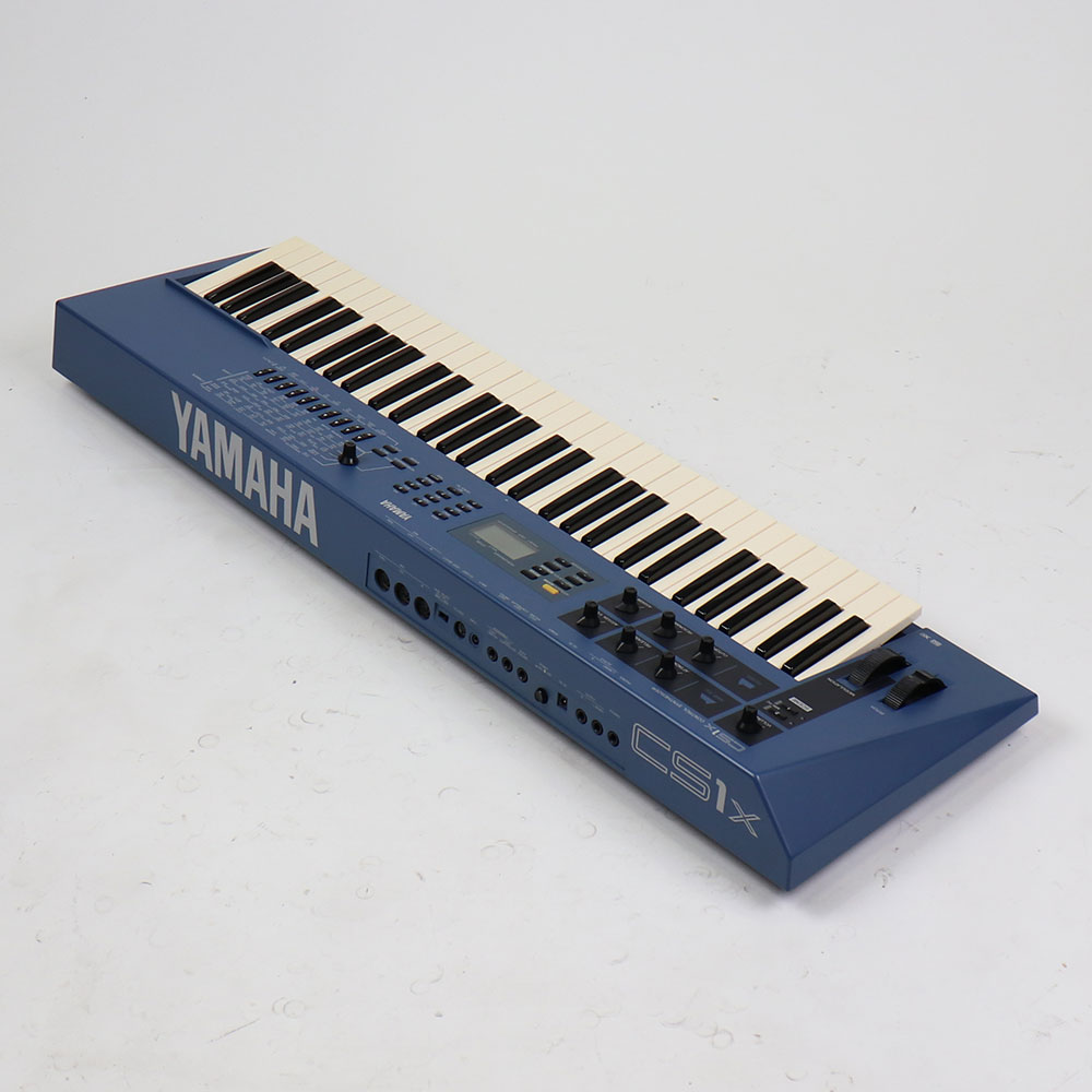 【中古】 シンセサイザー YAMAHA CS1X 全体