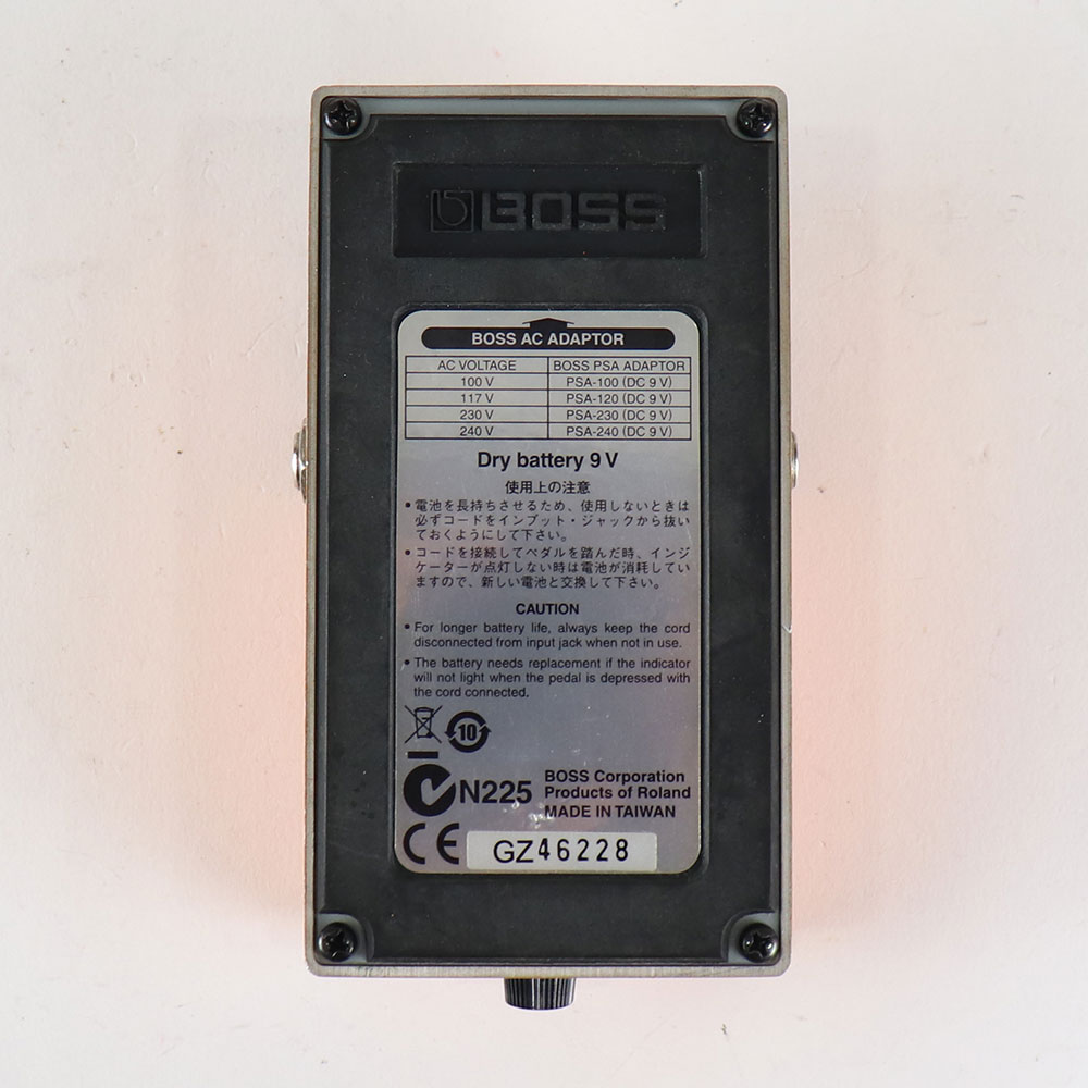 【中古】ディストーション エフェクター BOSS DS-1 Distortion ギターエフェクター 裏面