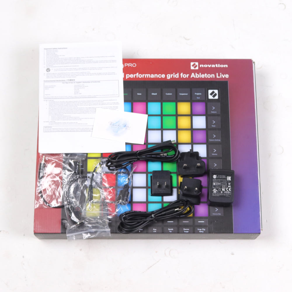 【中古】 novation Launchpad Pro MK3 MIDIコントローラー パッドコントローラー 付属品画像