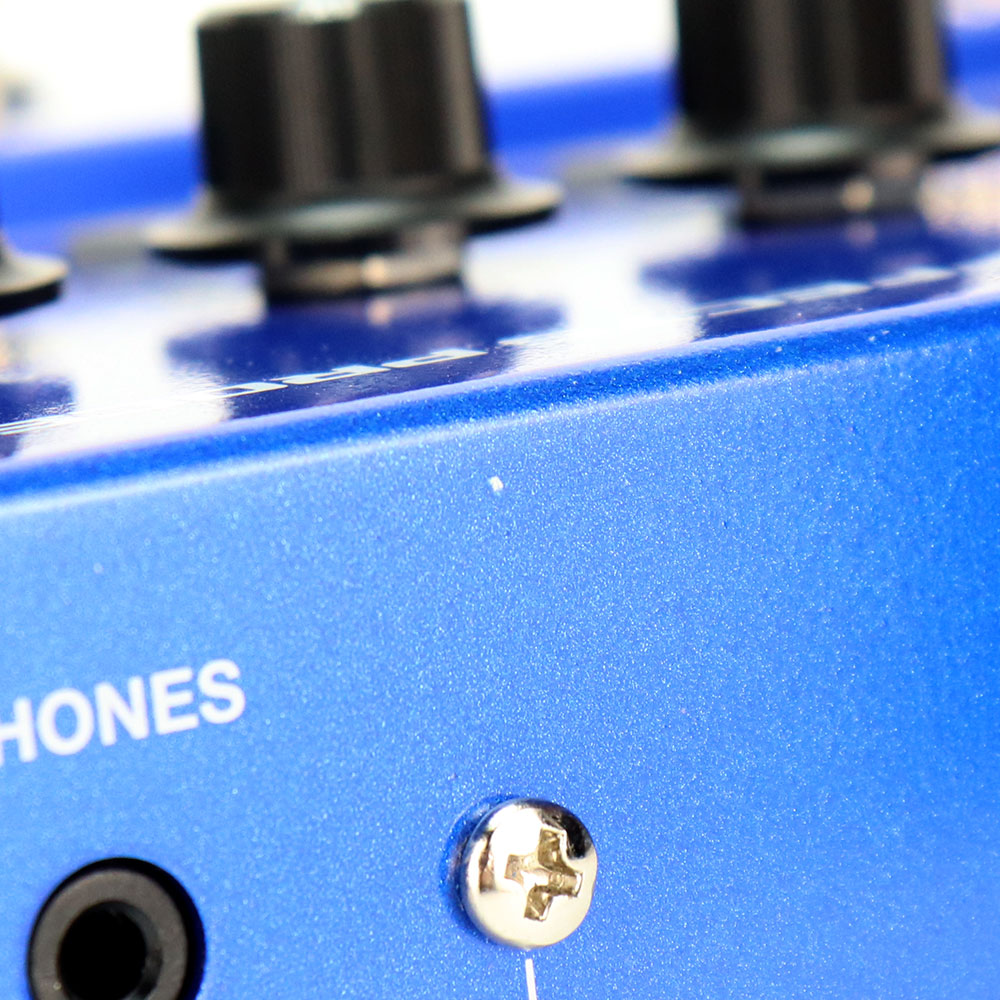 【再生品】 BOSS ボス GX-1B ベース用マルチエフェクター Bass Effects Processor (BOSS GT-1B 後継機種) メーカー再生品 アウトレット キズあり