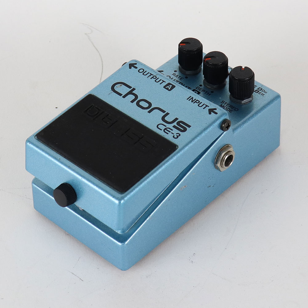【中古】 コーラス エフェクター BOSS CE-3 Chorus Made in JAPAN ギターエフェクター 全体