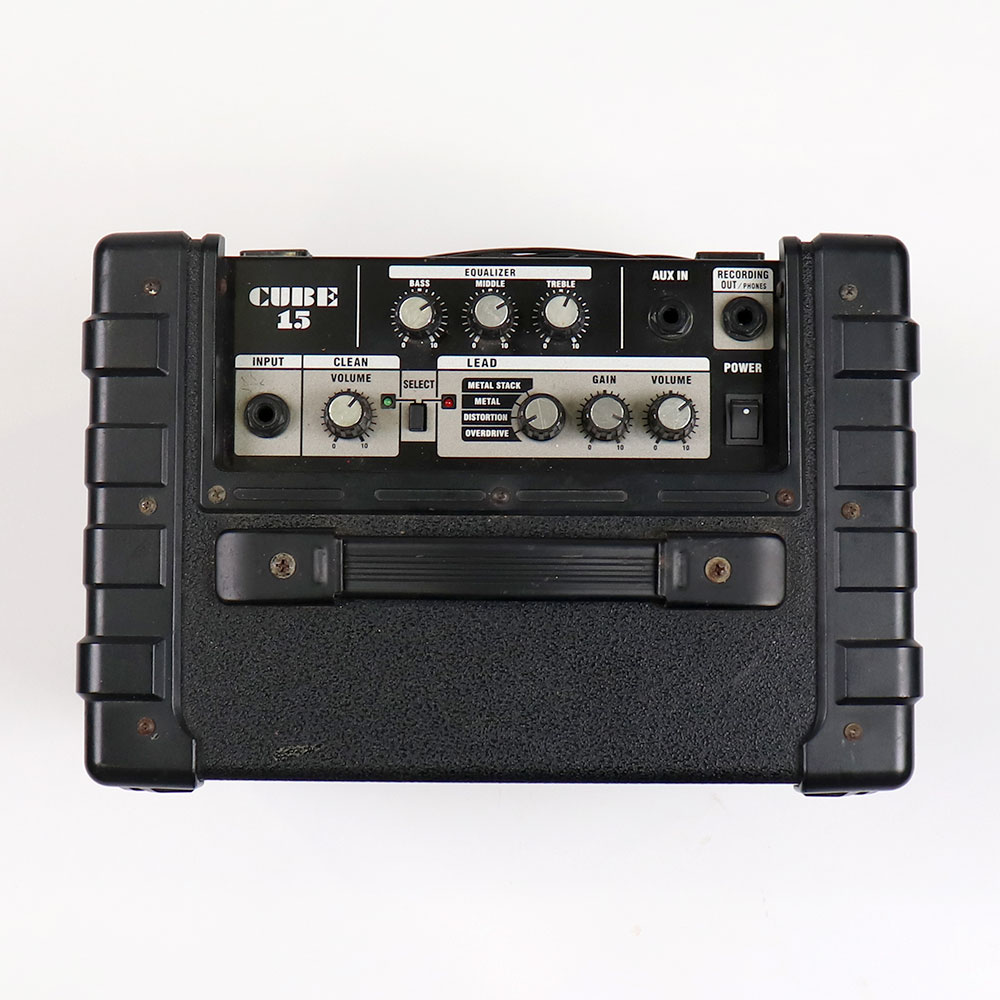 【中古】 ギターアンプ ROLAND CUBE-15 ローランド キューブ 4種類のアナログ歪み回路搭載 コントロールパネル
