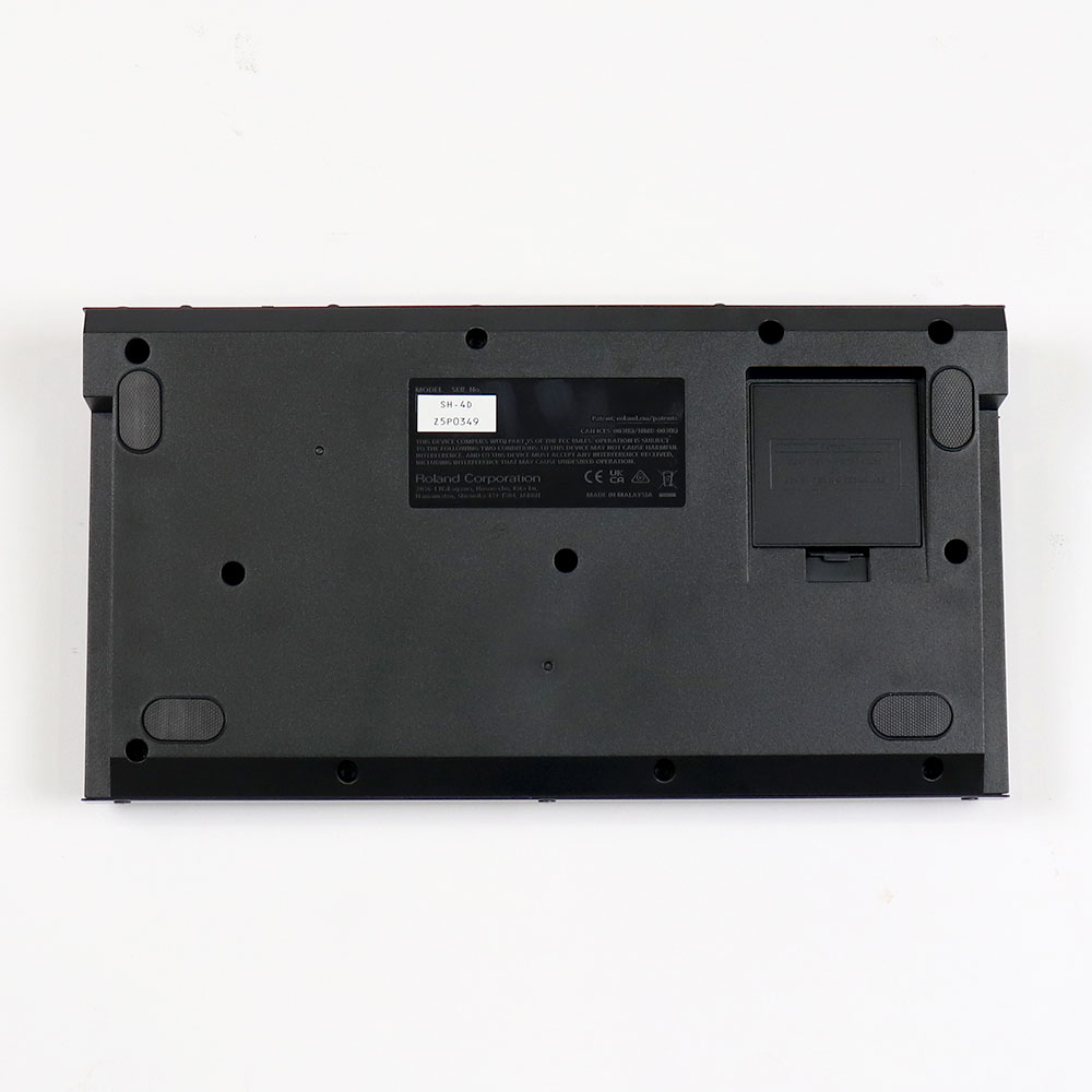 【中古】 ローランド ROLAND SH-4D シンセサイザー音源 デスクトップシンセサイザー 裏面