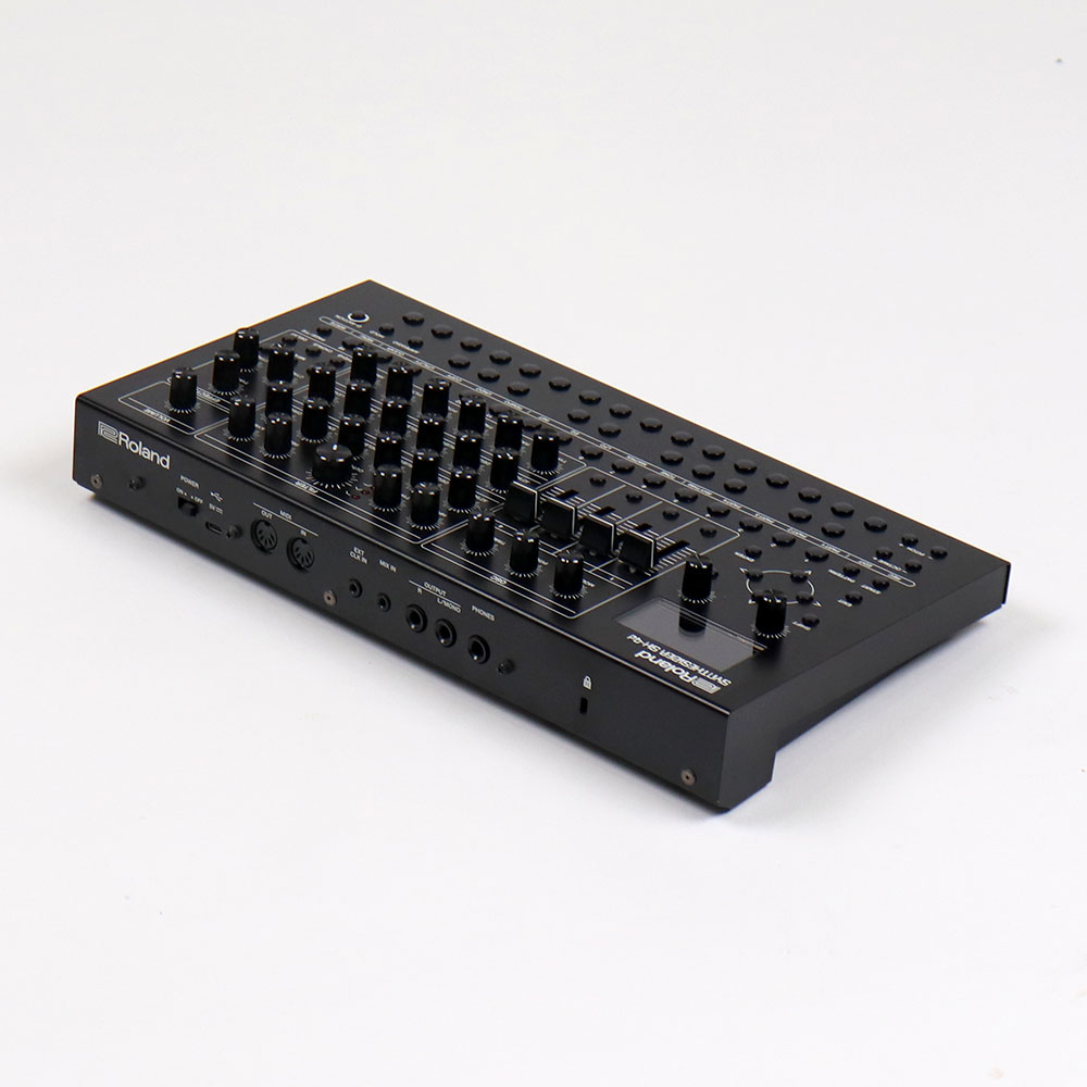 【中古】 ローランド ROLAND SH-4D シンセサイザー音源 デスクトップシンセサイザー 全体