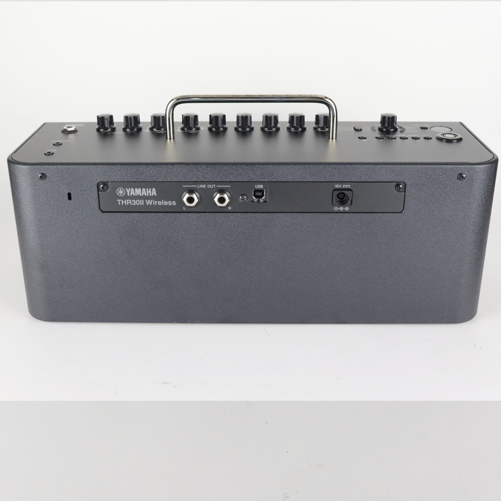 【中古】 ギターアンプ ヤマハ YAMAHA THR30II Wireless BLACK 小型ギターアンプ 背面