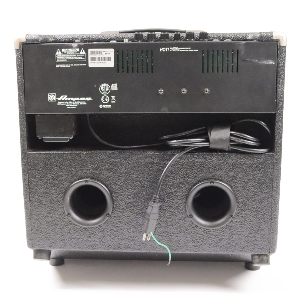 【中古】 ベースコンボアンプ アンペグ Ampeg BA-115 ベース用コンボアンプ 背面