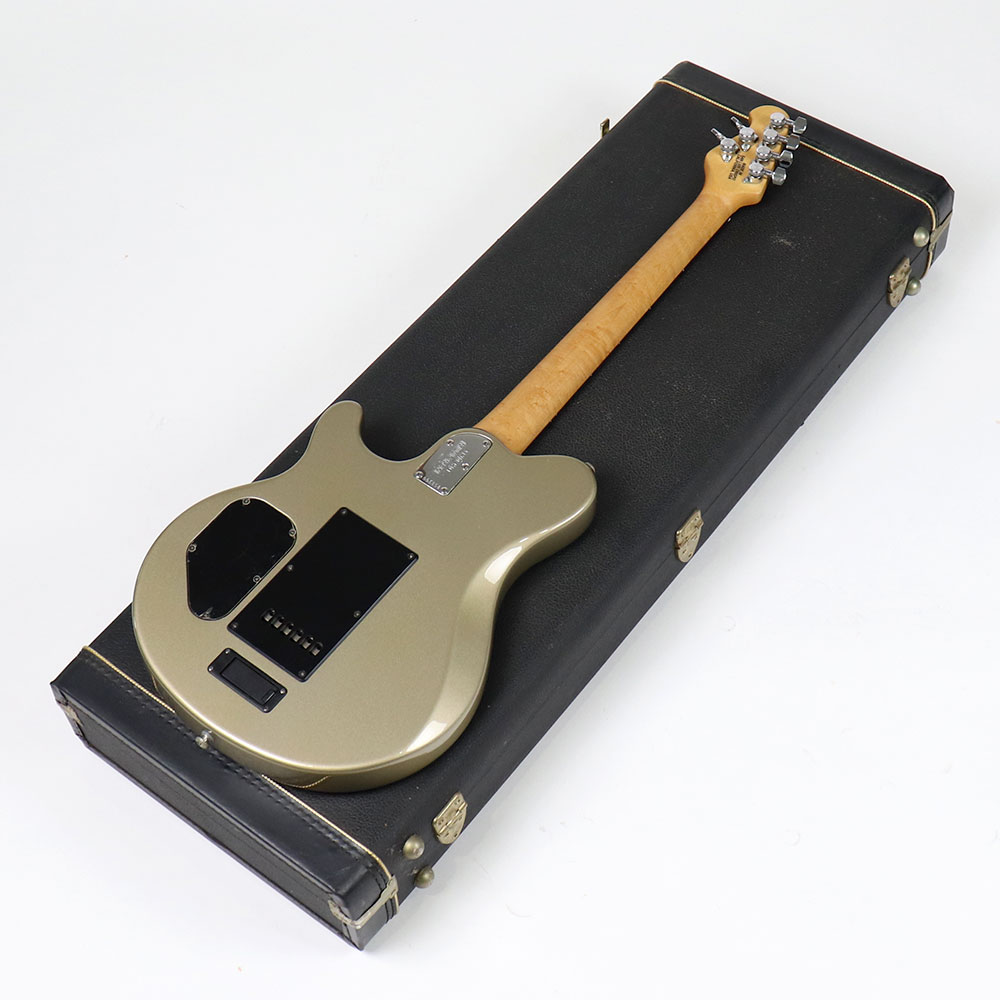 【中古】 エレキギター MUSIC MAN AXIS SPORT MM-90 PLATINUM Mod. 1999年製 Made in USA リアピックアップ Dimarzio DP154 DLX PLUSに交換済み ミュージックマン アクシス スポーツ 背面