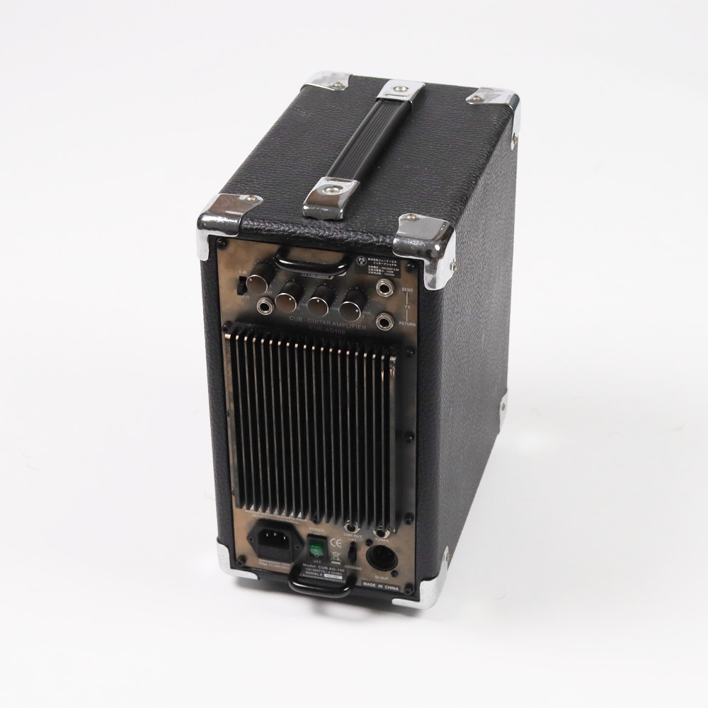 【中古】 アコースティックギターアンプ AAD by phil jones CUB-AG100 フィル・ジョーンズ アコギアンプ 背面