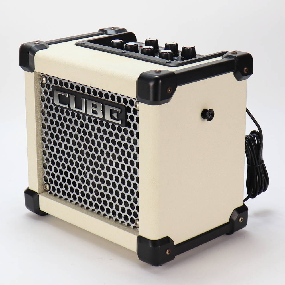 【中古】 ギターアンプ Roland MICRO CUBE GX WHITE 本体画像 斜め 