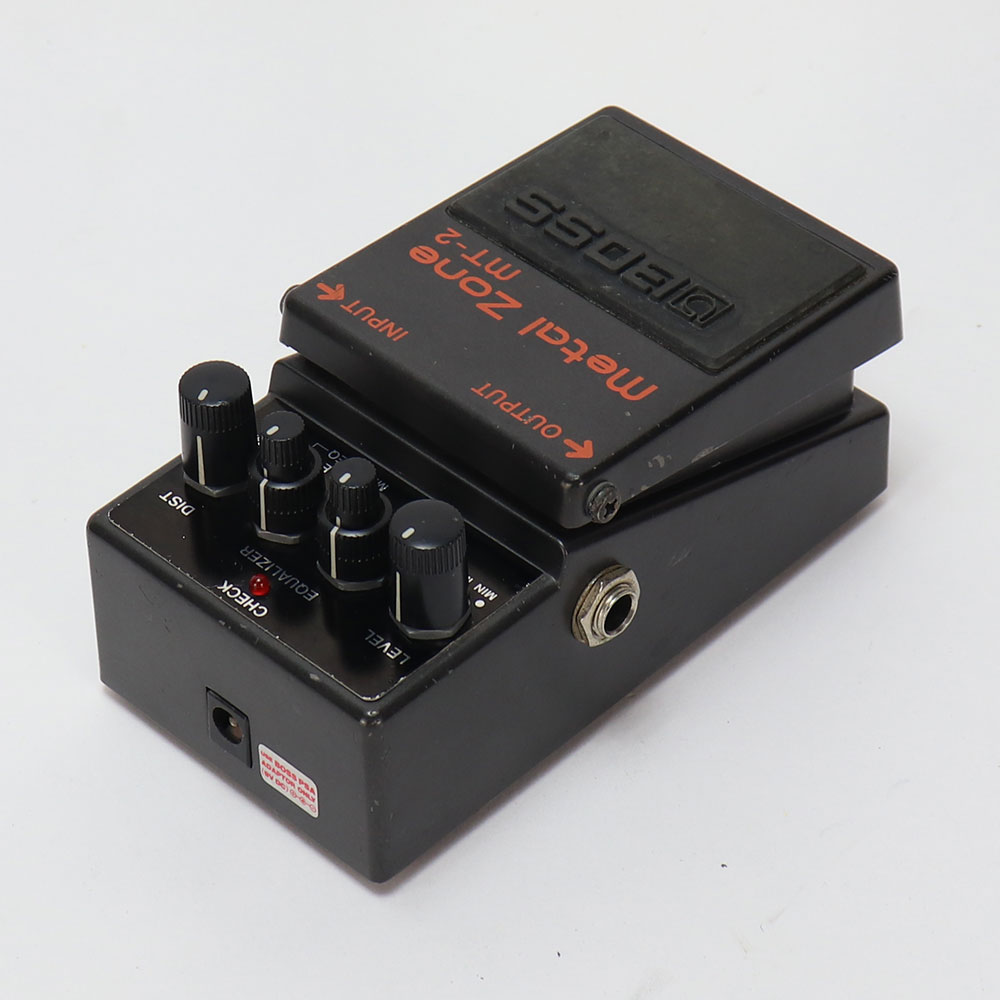 【中古】メタルゾーン エフェクター BOSS MT-2 Metal Zone ボス ギターエフェクター 全体