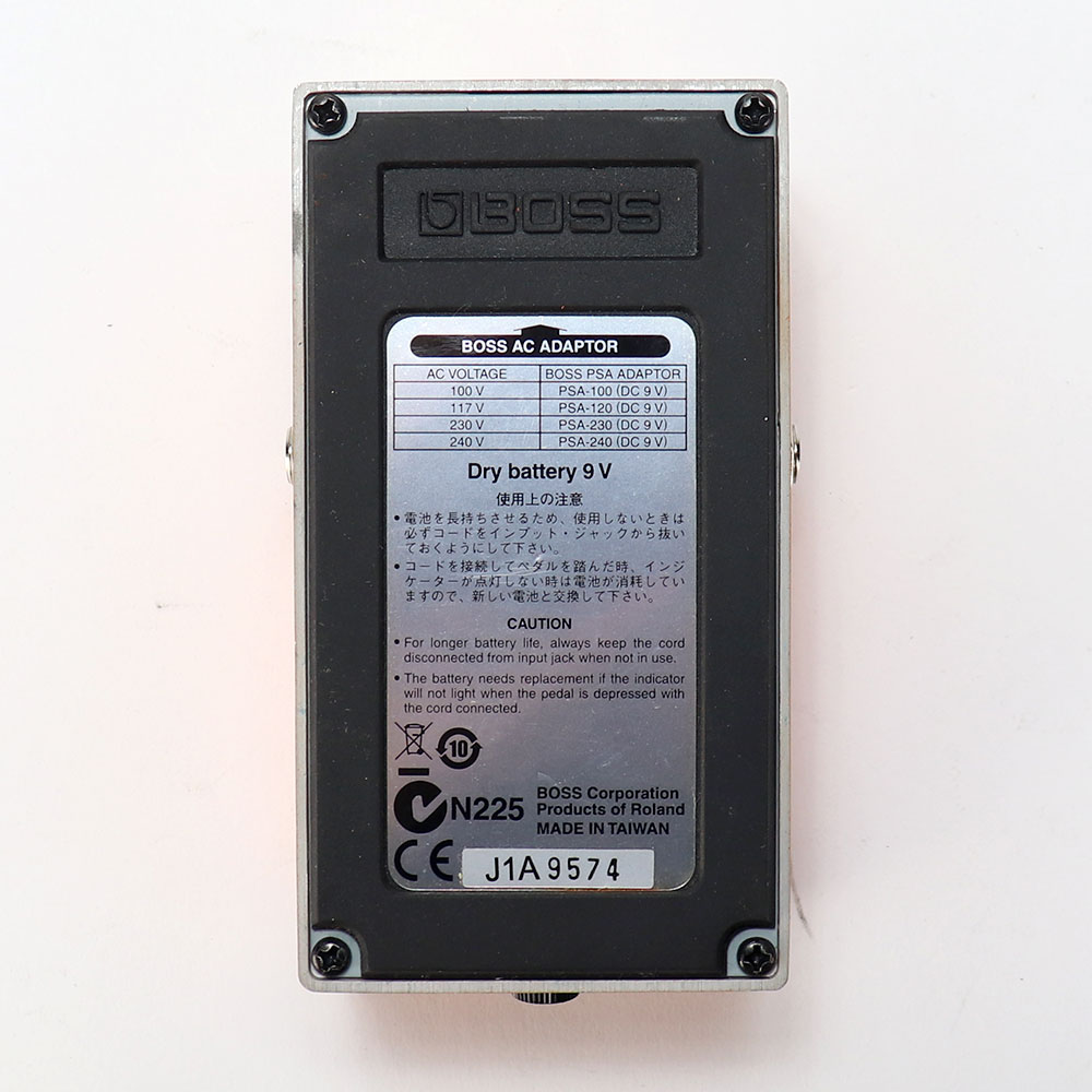 【中古】ディストーション エフェクター BOSS DS-1 Distortion ギターエフェクター 裏面