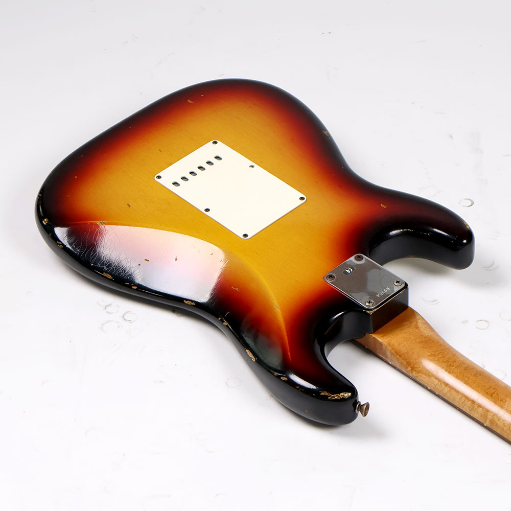 【中古】 エレキギター Fender Custom Shop 1960 Stratocaster 3Color-Sunburst Relic 3.46kg 2000年製 フレイムメイプルネック フェンダーカスタムショップ ストラトキャスター レリック仕上げ ボディ