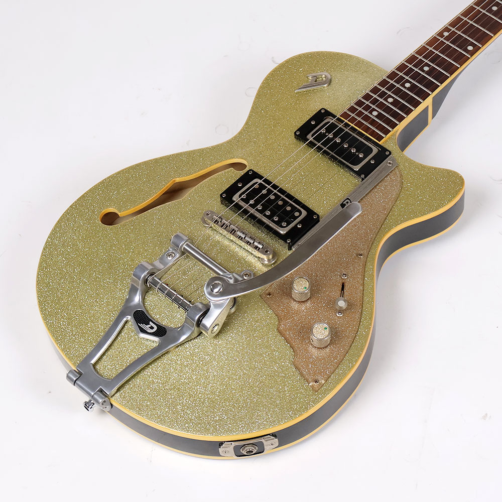 【中古】 エレキギター Duesenberg Starplayer TV Gold Sparkle 2000年製 デュッセンバーグ スタープレイヤーTV ロックペグ交換あり ボディ