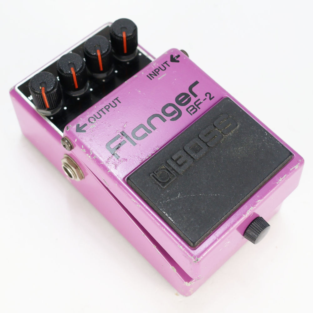 【中古】 フランジャー BOSS BF-2 Flanger Made in Japan ボス ギターエフェクター フランジャー 本体画像 斜め2