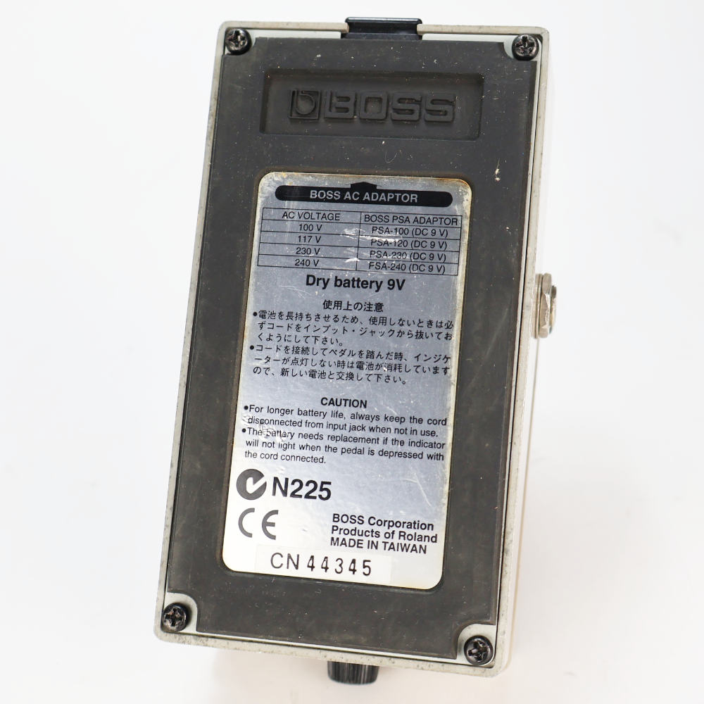 【中古】イコライザー エフェクター BOSS GEB-7 Bass Equalizer ベースエフェクター 本体画像 裏