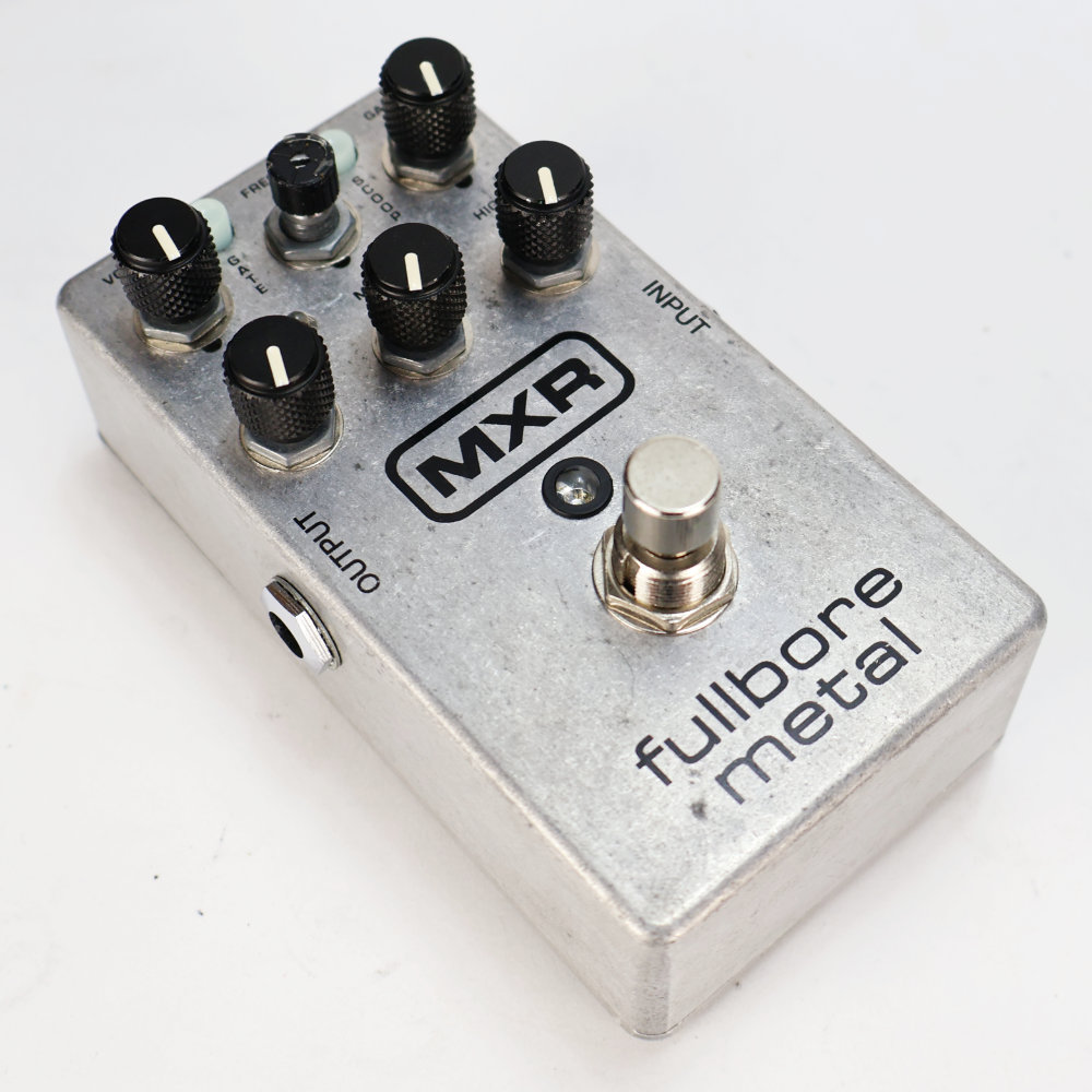 【中古】 ディストーションエフェクター MXR M-116 Fullbore Metal ギターエフェクター 全体