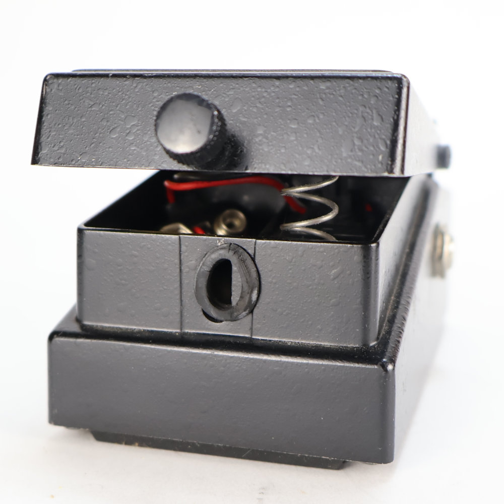 【中古】 ディストーション エフェクター BOSS ST-2 Power Stack ギターエフェクター 電池ボックス
