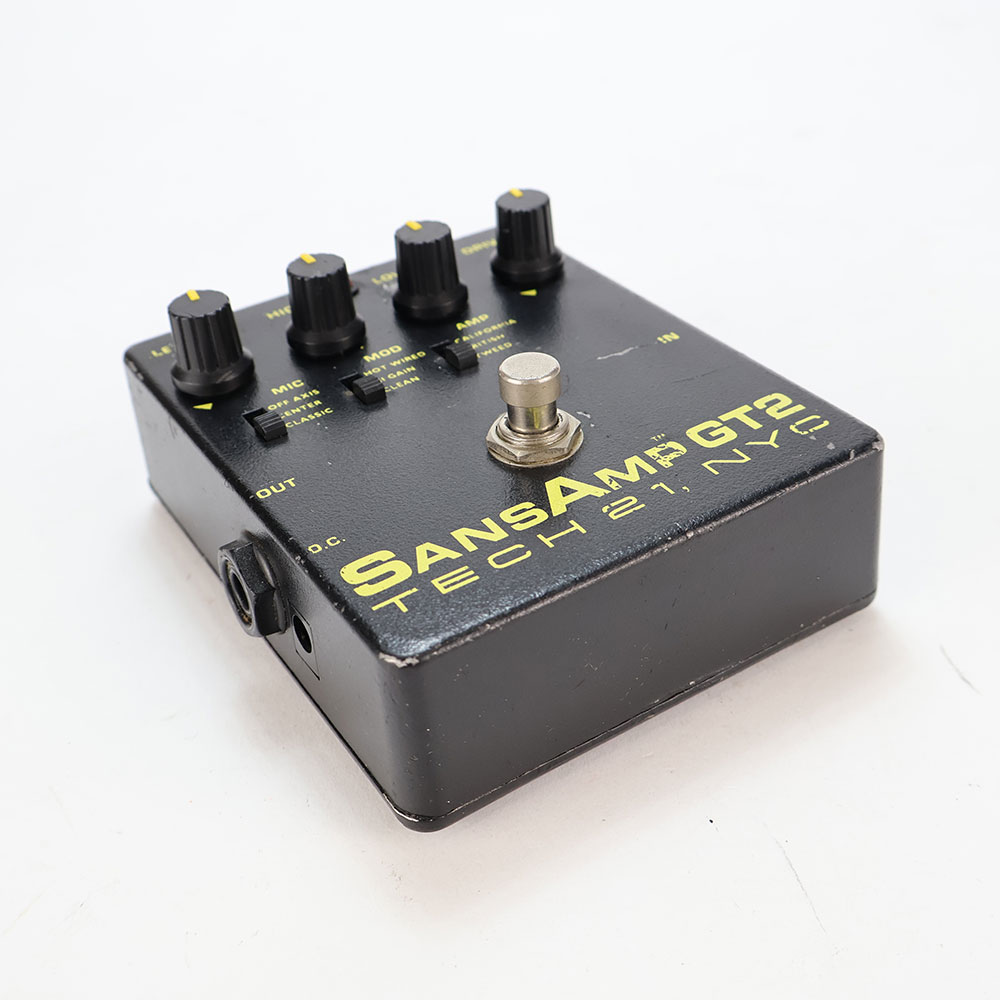 【中古】 TECH21 SansAmp GT2 アンプシミュレーター ギターエフェクター 全体