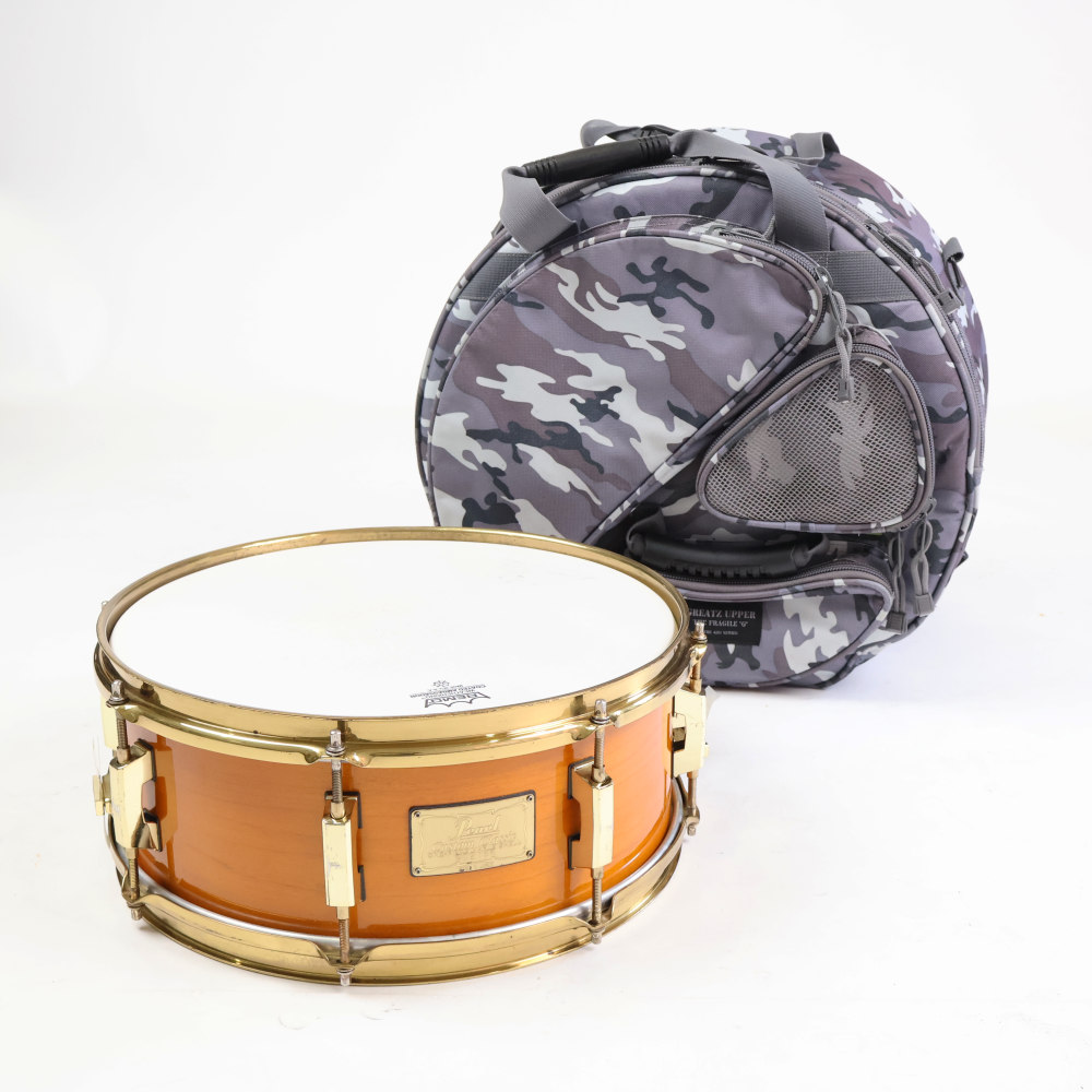 【中古】 スネアドラム パール Pearl Custom Classic ONE PIECE MAPLE SHELL 14x5.5 Made in Japan