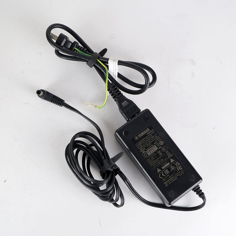 【中古】 ヤマハ YAMAHA THR10II Wireless 小型ギターアンプ 付属品