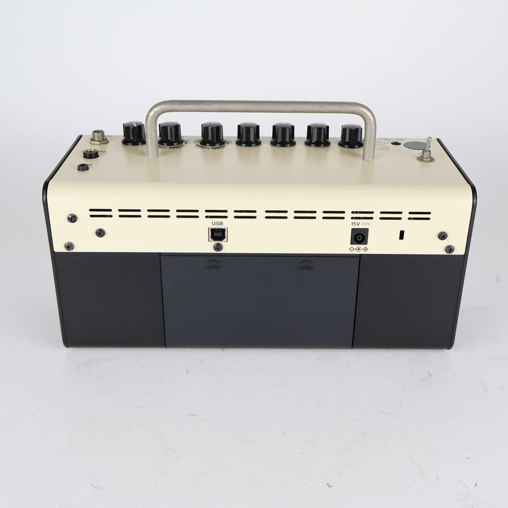 【中古】ヤマハ YAMAHA THR5 コンパクトギターアンプ 小型アンプ 背面