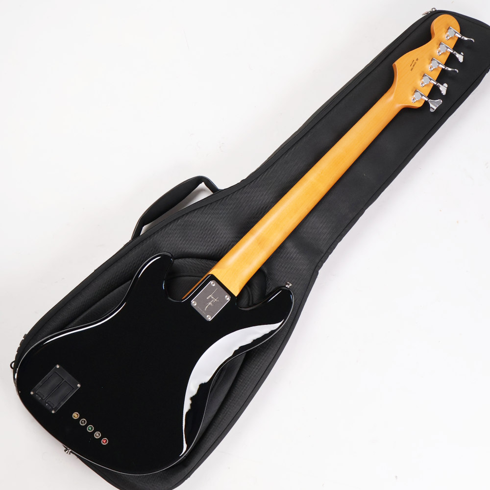 【中古】 Fender フェンダー Deluxe Jazz Bass V Kazuki Arai Edition Rosewood Fingerboard Black エレキベース King Gnu 新井和輝 シグネイチャーモデル ボディバック画像