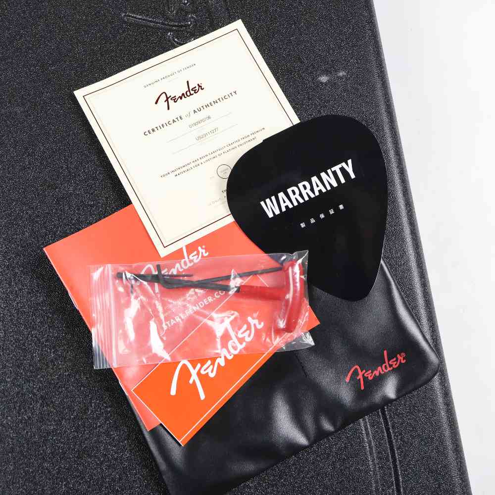 【中古】 エレキベース Fender American Professional II Jazz Bass Rosewood Fingerboard Black 2024年製 フェンダー 付属品画像