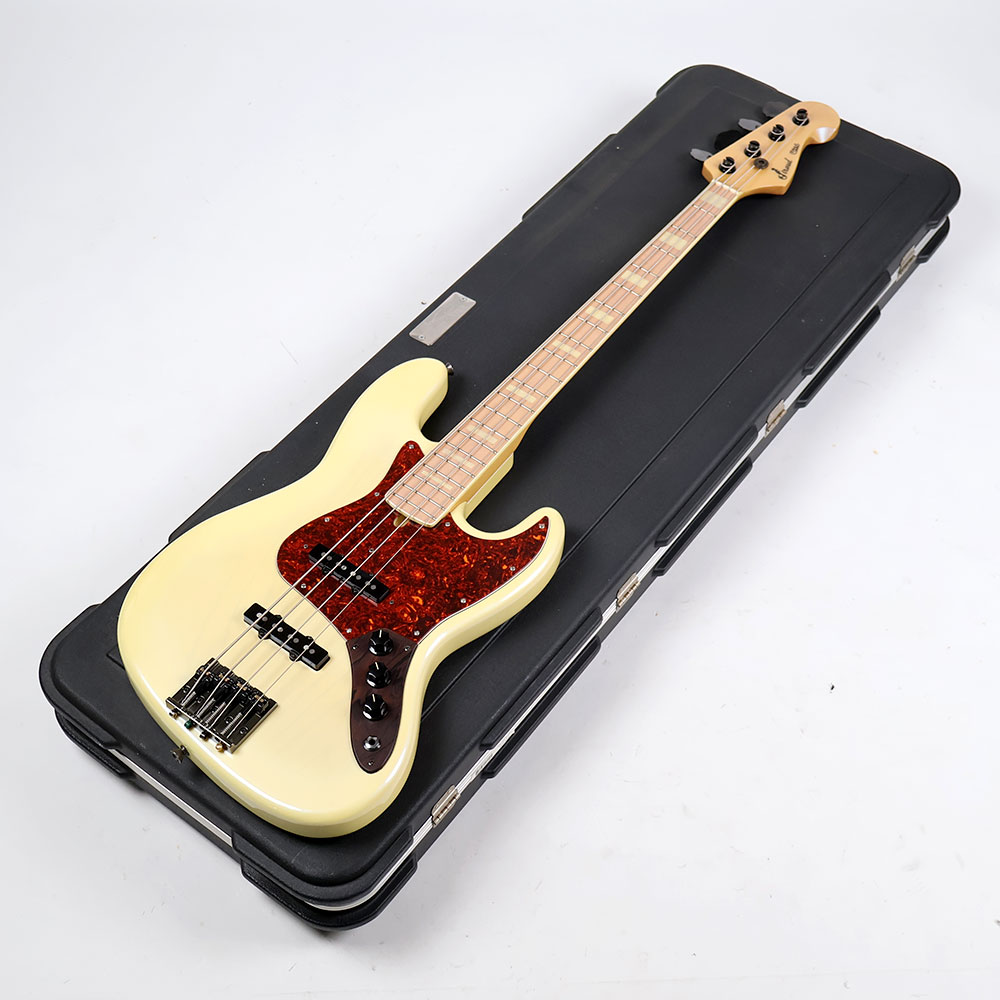 【中古】 エレキベース Jiraud Mobius 4st Vintage White JBスタイル ジラウド メビウス 4弦エレキベース バダスブリッジ搭載