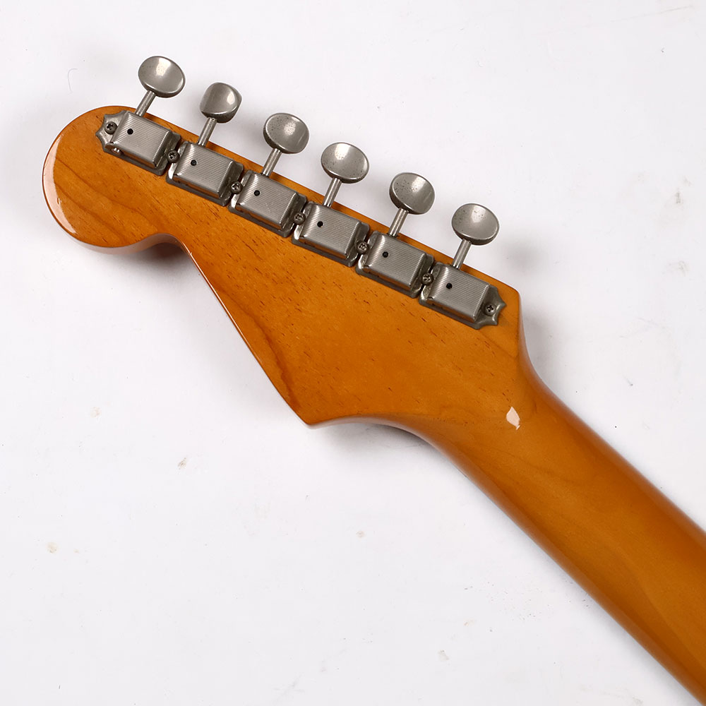 【中古】 エレキギター Fender ’62 Vintage Stratocaster Fiesta Red 1991年製 Mod. フロント/センターピックアップ交換あり アメビン フェンダー ストラトキャスター フェスタレッド ヘッド