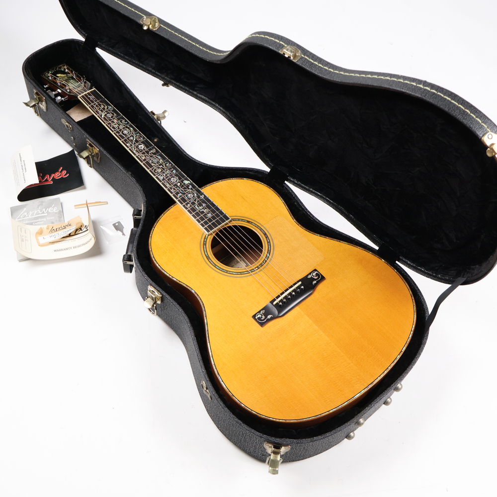 【中古】 アコースティックギター LARRIVEE L-10 CT Sophia 1999年製 ラリビー Tree of Lifeと美しい女性が描かれた豪華絢爛なインレイワーク ケース