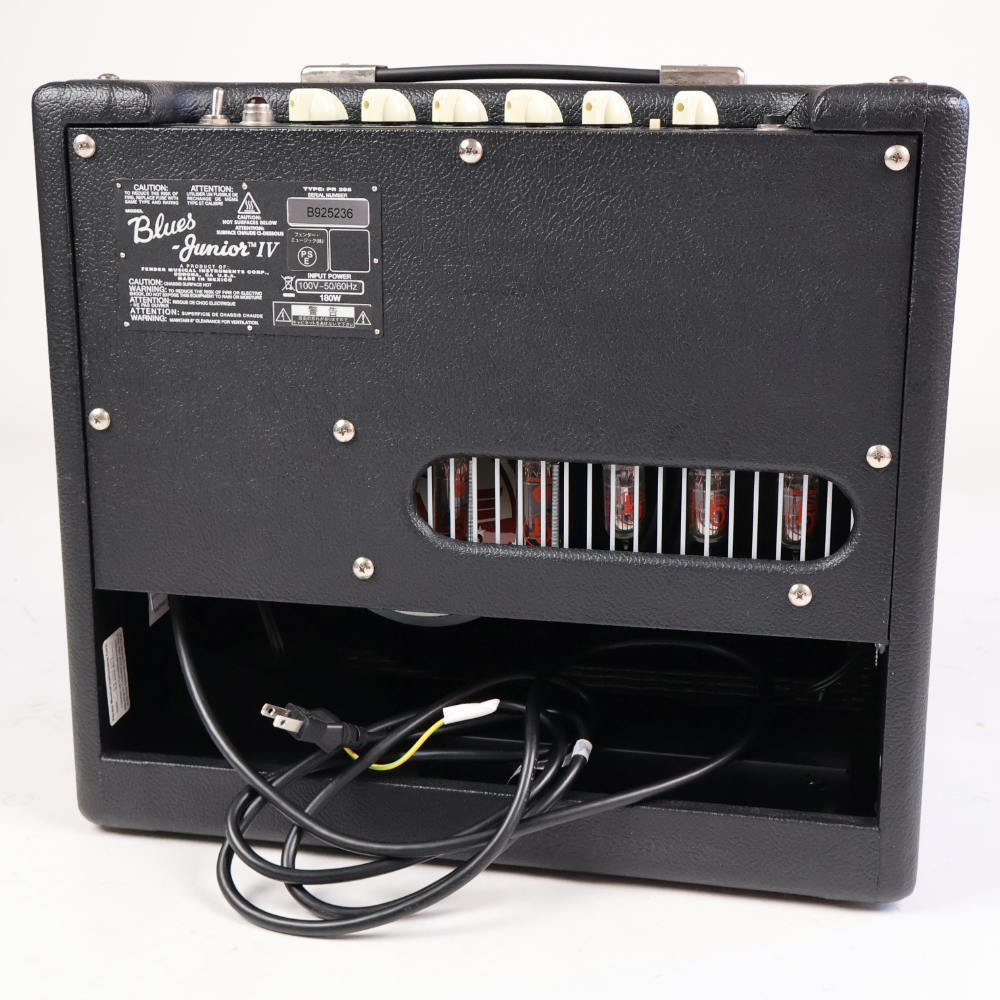 【中古】 Fender Blues Junior IV ギターアンプ コンボ 真空管アンプ 本体画像 裏