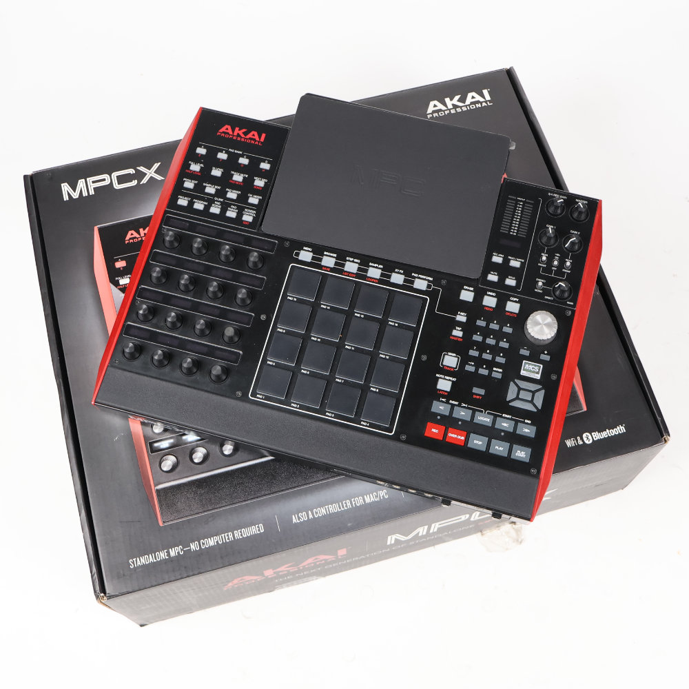 【中古】 スタンドアロンMPC サンプラー AKAI MPC X