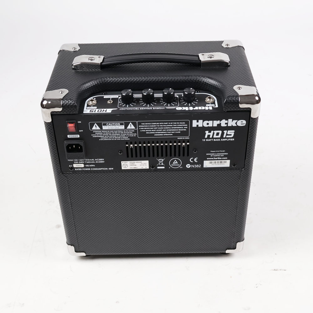 【中古】HARTKE ハートキー HD15 ベース コンボアンプ 背面