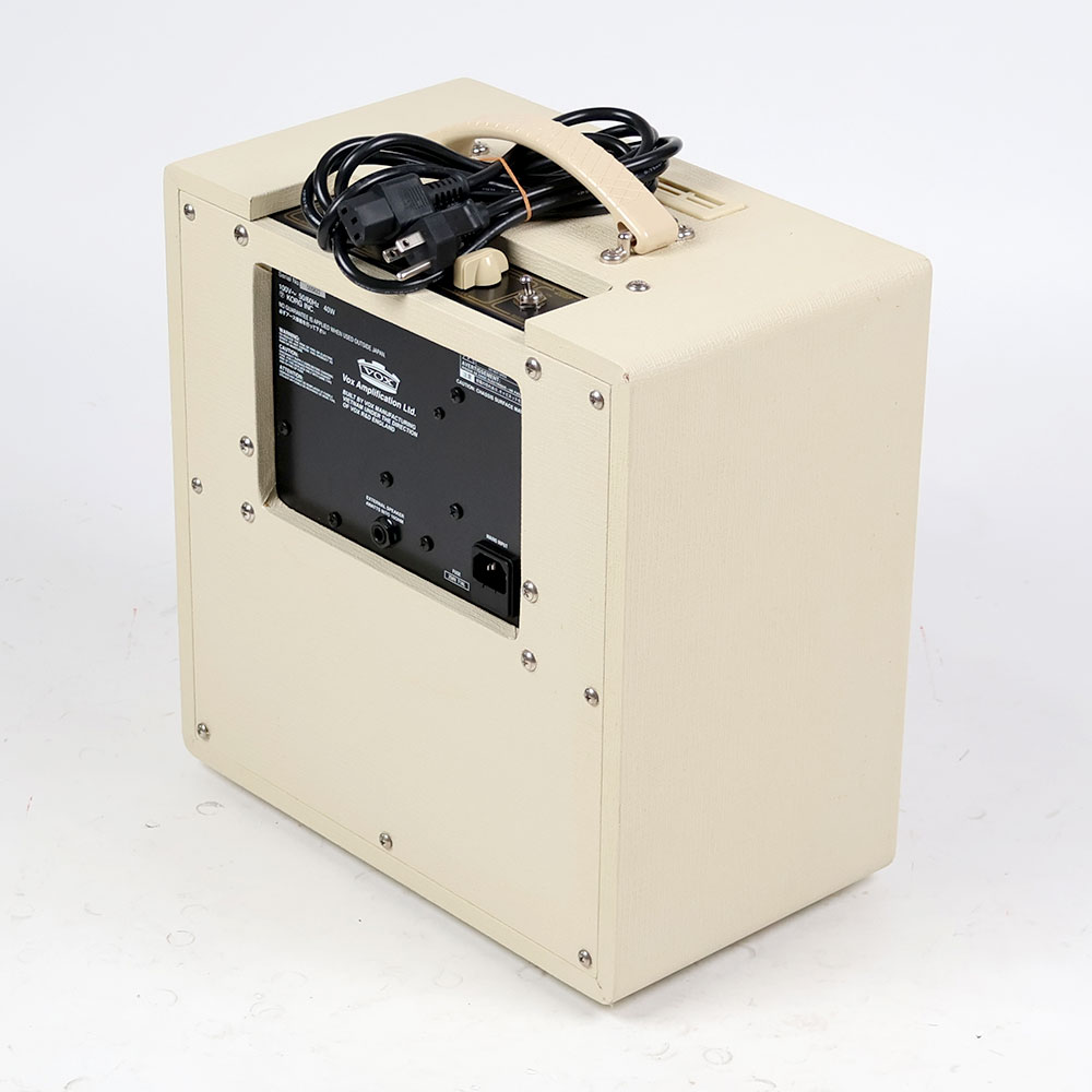 【中古】 ギターアンプ VOX AC4TV 真空管アンプ 4ワット コンボアンプ 全体