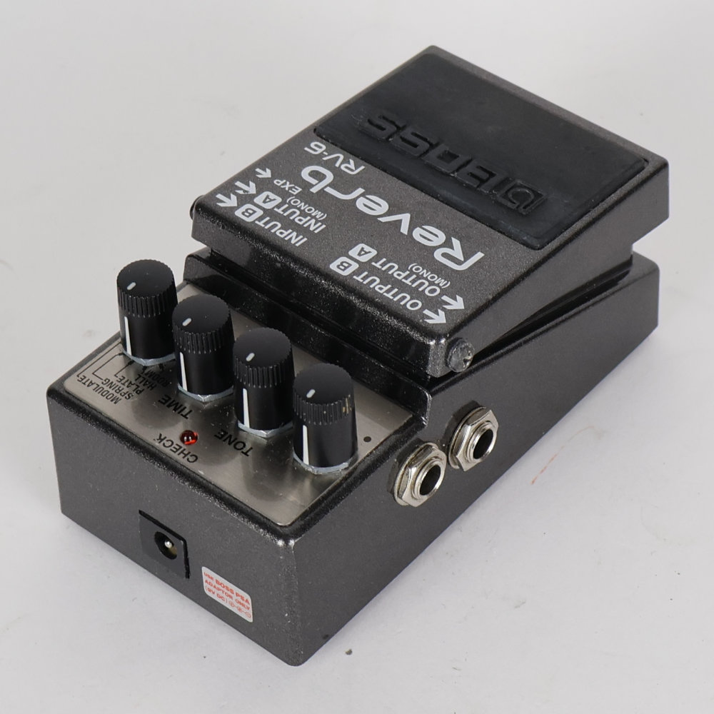 【中古】 リバーブ エフェクター BOSS ボス Reverb RV-6 ギターエフェクター 側面