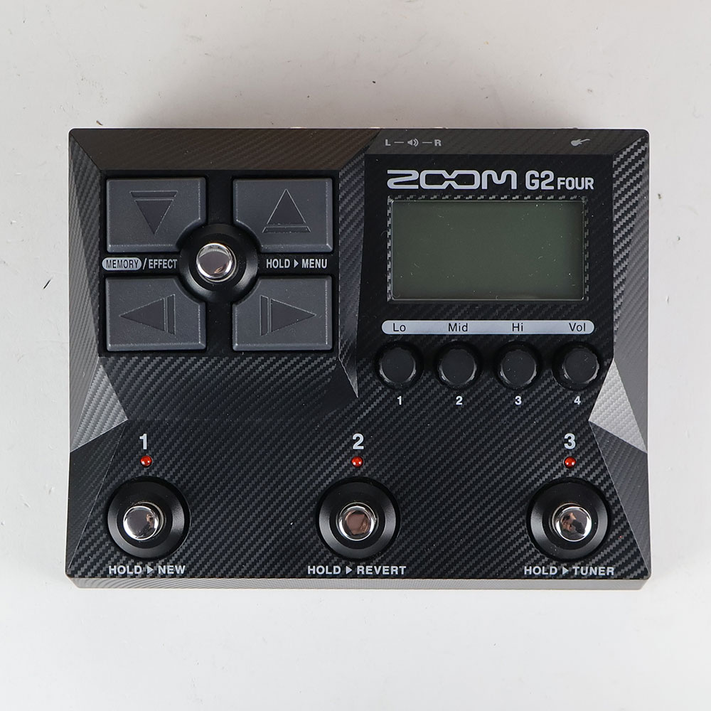 【中古】 ZOOM G2 FOUR ギターマルチエフェクター アンプエミュレーター 正面
