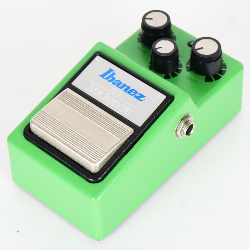 【中古】 オーバードライブ エフェクター IBANEZ TS9 Tube Screamer チューブスクリーマー ギターエフェクター 本体画像 斜め