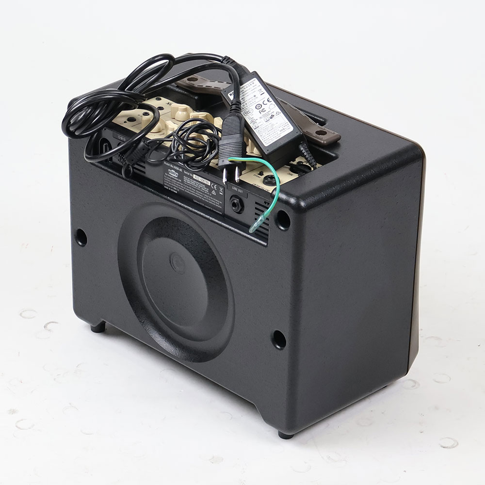 【中古】 VOX VX50-AG 小型アコースティックギターアンプ 全体