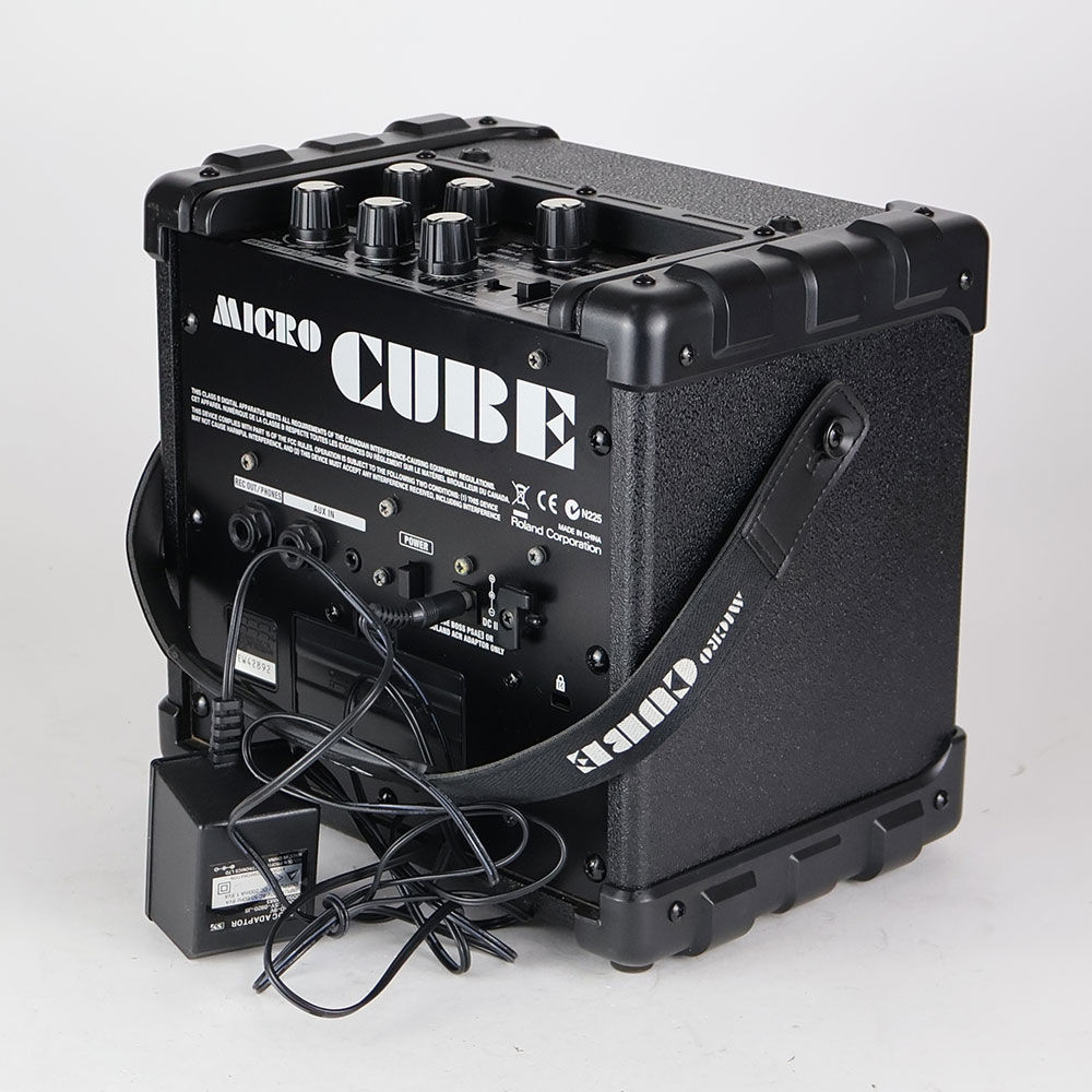 【中古】 ギターアンプ Roland ローランド MICRO CUBE BLACK コンボアンプ 全体