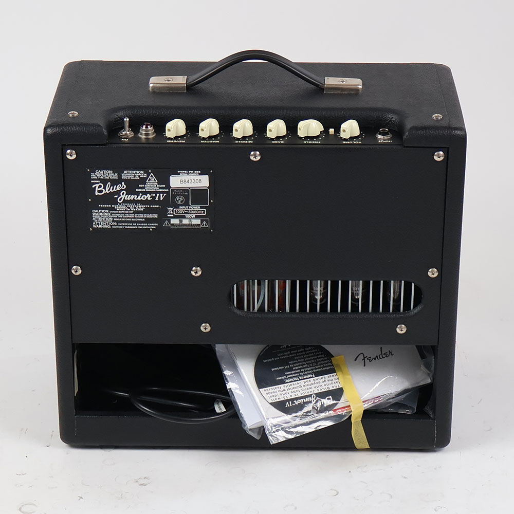 【中古】 Fender Blues Junior IV ギターアンプ コンボ 真空管アンプ 背面