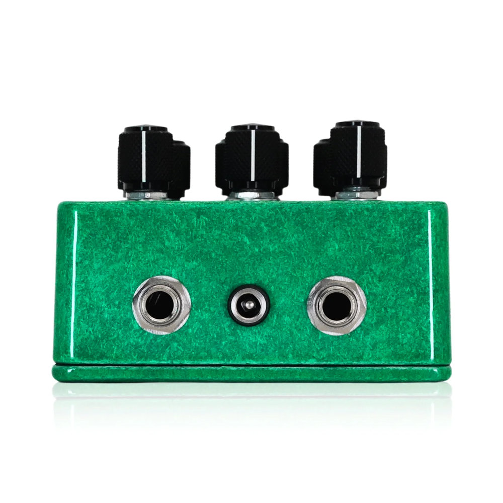 Black Arts Toneworks Pharaoh Supreme ファズ エフェクター In/Out端子側のサイド