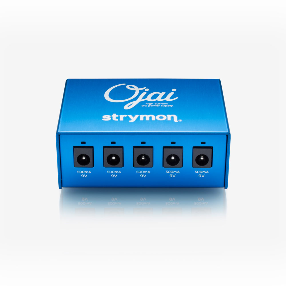 5つの出力毎に、クリーンな安定出力供給をする為に、各チャンネルにカスタムトランスを採用