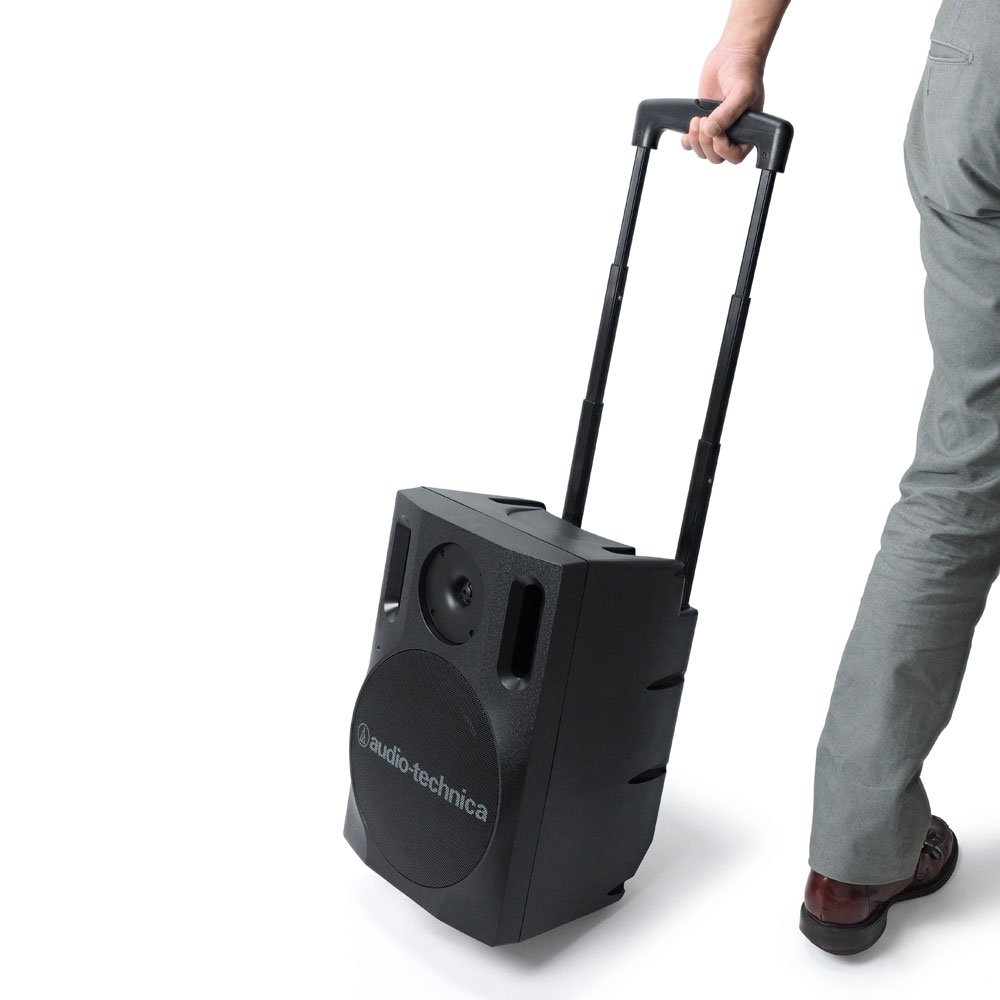 ◆キャリーハンドルとキャスターを搭載。