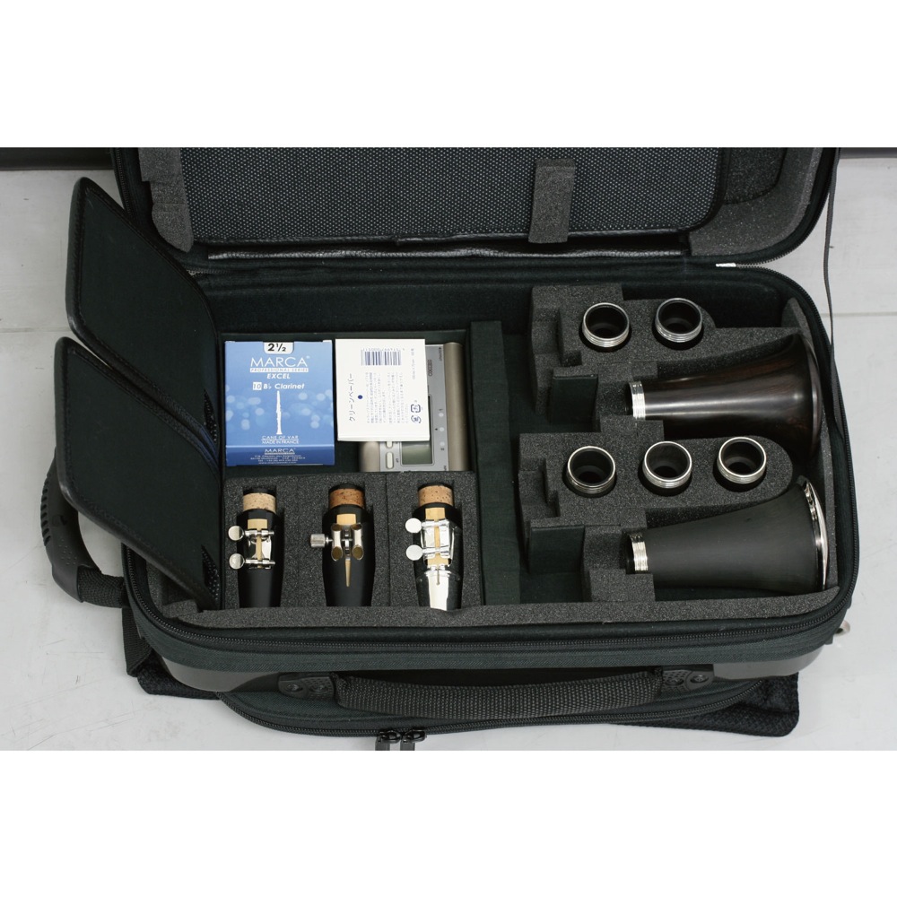 小物入れも付属