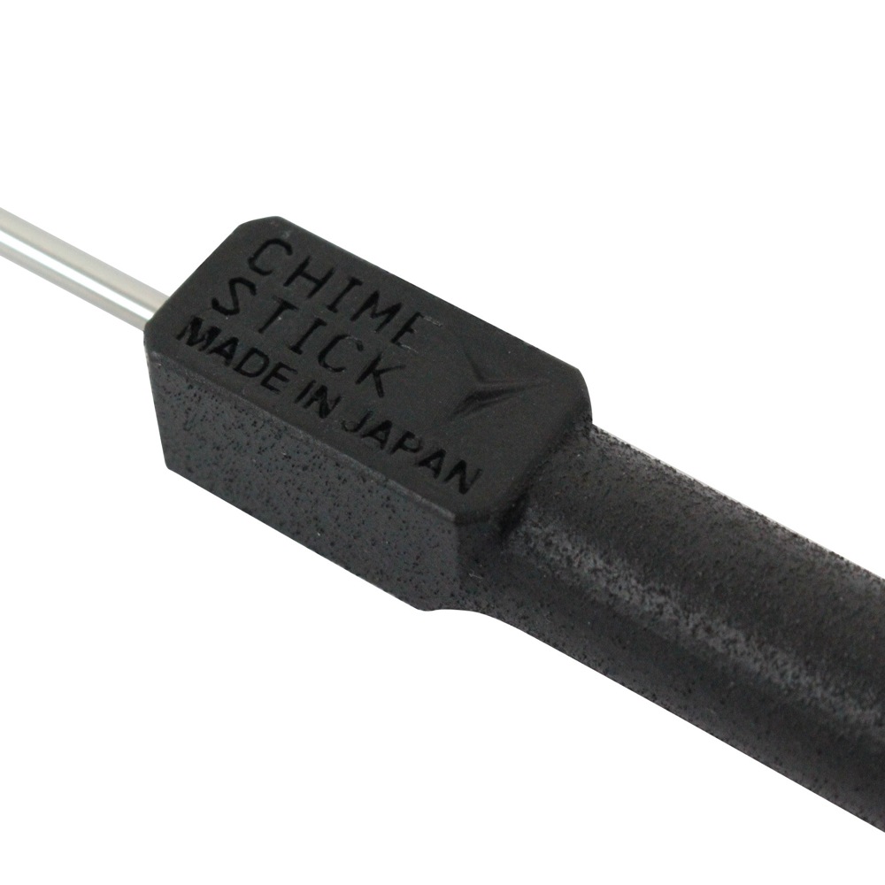 持ち手のトップ部を四角にする事で転がりを防止。