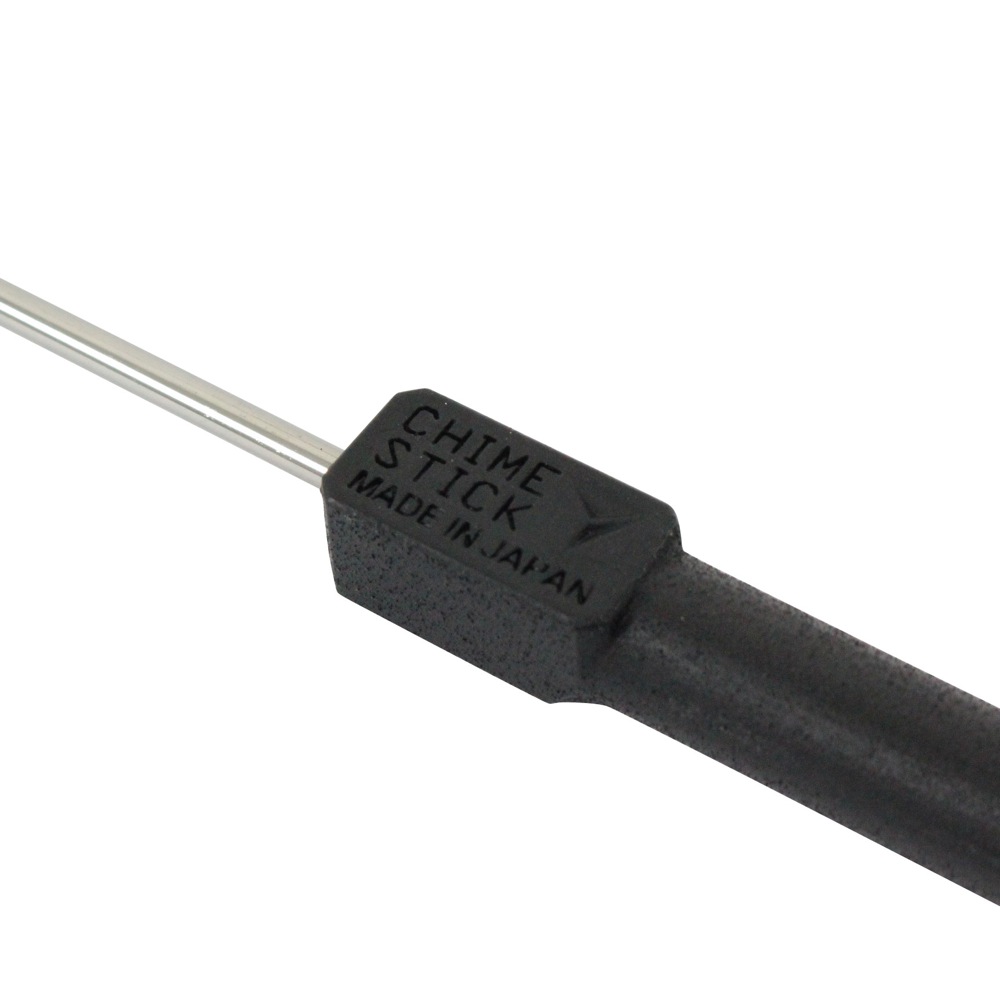 持ち手のトップ部を四角にする事で転がりを防止。